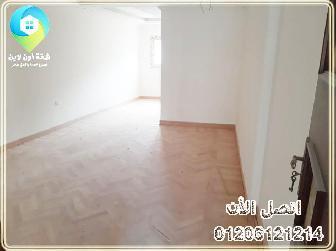 فيلا مميزا جداا بالوران عل ترام مباشرا للبيع